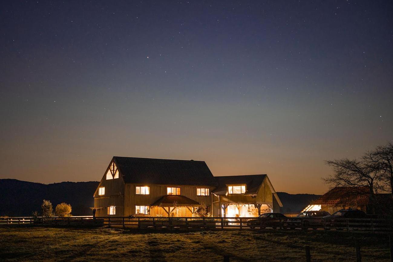 Housewithnonails Bed & Breakfast Matamata Eksteriør bilde